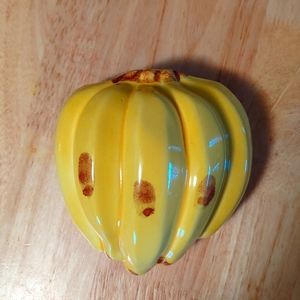 Vintage Ceramic Banana Bunch Wall Pocket